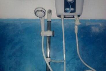 تختخواب و صبحانه Moon Light Guest