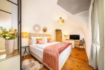 Bellevue Hotel Diamond Suites