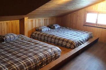 Freeride Hostel & Bar