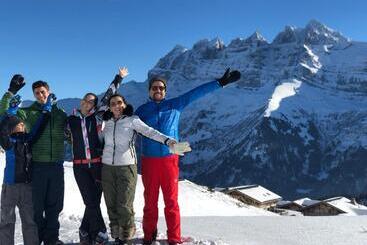 Freeride Hostel & Bar