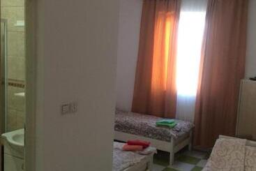 Hostel Arijana