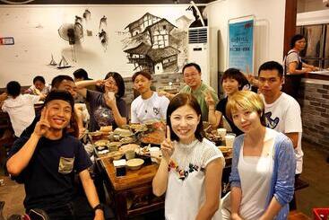هتل Boutique Of Meditation With Cuisine & Night View, Exit 2 Liujiatai Station Line 9