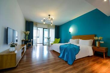 هتل Boutique Of Meditation With Cuisine & Night View, Exit 2 Liujiatai Station Line 9