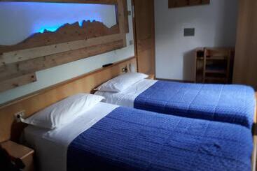 هتل Garni Eden Bed And Breakfast