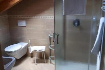 هتل Garni Eden Bed And Breakfast