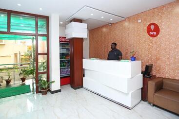 هتل Oyo Flagship Subudhi S Inn