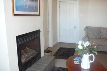 Nelson Heights Bed & Breakfast