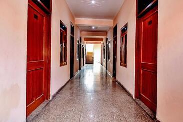 Oyo Flagship Hotel Ganesham