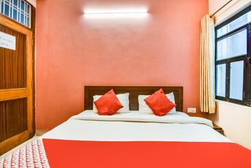 Oyo Flagship Hotel Ganesham