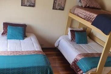 پانسیون Casa Hostal Sweet Home