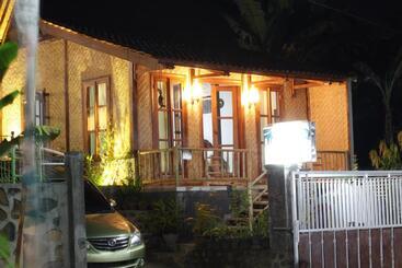 پانسیون Larosa Homestay