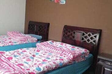 پانسیون Luxury Host  219  Dream Land