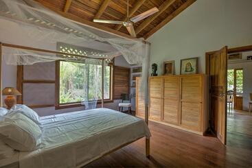 Пансион Villa Mango   Private Pool   12px