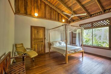 Пансион Villa Mango   Private Pool   12px