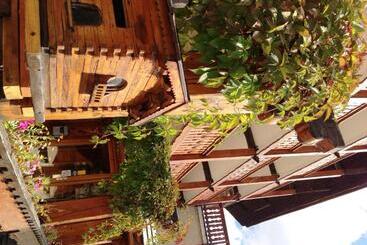 هاستل Centre De Vacances Le Val D Escreins