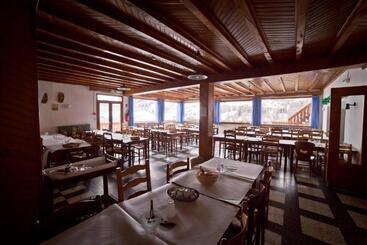 هاستل Centre De Vacances Le Val D Escreins