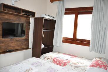 Общежитие Pousada Monte Carlo