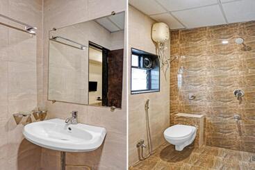 هتل Collection O Royce Studios Near Pune Airport