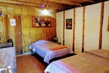 Guacamayo Bed & Breakfast