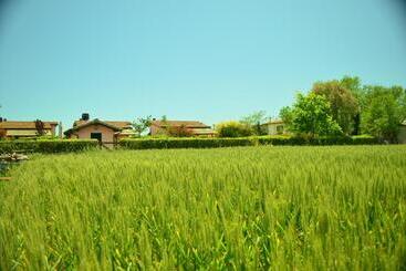 هتل Agriturismo Le Grazie