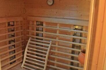 هتل Farm Stay Domačija Butul
