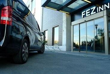هتل Fezinn