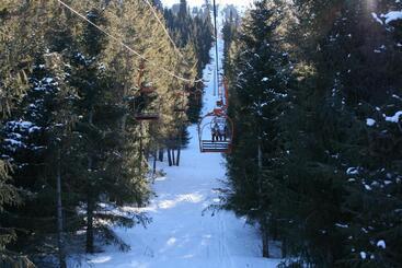 هتل Kapriz Karakol