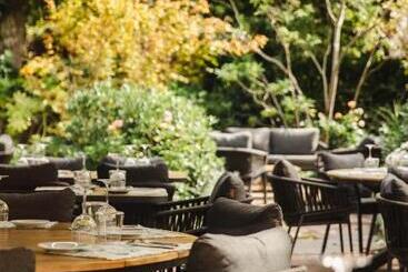 هتل Le Castel Cabourg Hôtel & Spa  Restaurant La Calypso