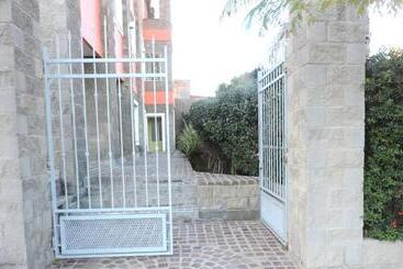 Los Aromos Apart Spa