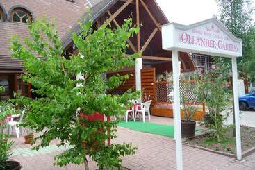 Oleander B&b