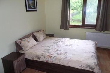 پانسیون Guest House Balkanski Kat