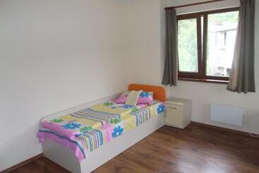 پانسیون Guest House Balkanski Kat