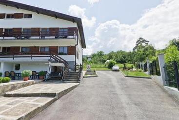 پانسیون Guest House Balkanski Kat