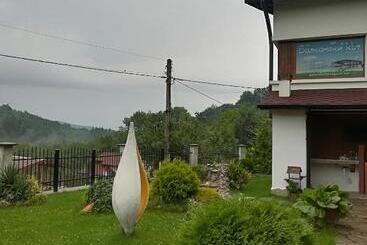 پانسیون Guest House Balkanski Kat