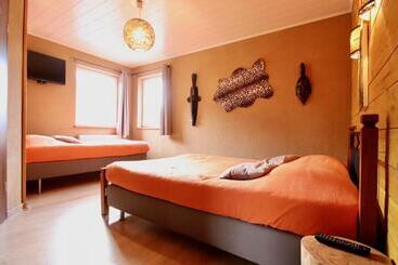 پانسیون La Villa Roannaise