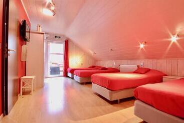 پانسیون La Villa Roannaise