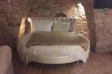 پانسیون Locus Amoenus Luxury Rooms