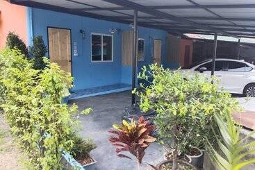 استراحتگاه Sk Hometel Samui Airport