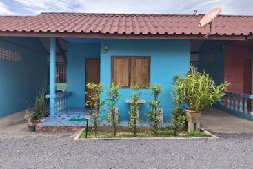 استراحتگاه Sk Hometel Samui Airport