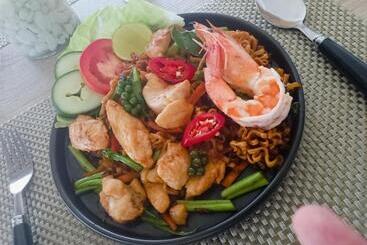 استراحتگاه Sk Hometel Samui Airport