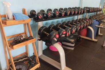 استراحتگاه Sk Hometel Samui Airport