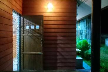 استراحتگاه Sk Hometel Samui Airport