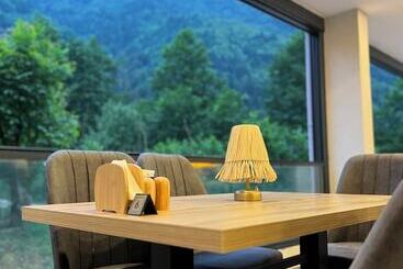 Ahsena Buti̇k Otel