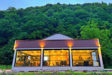 Ahsena Buti̇k Otel