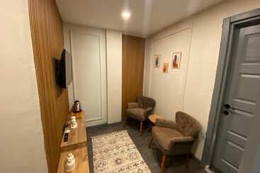 Ahsena Buti̇k Otel