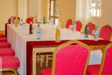تختخواب و صبحانه Clinton Hotel Kikuyu