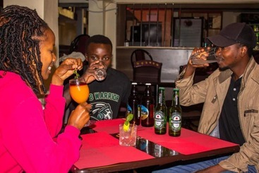 تختخواب و صبحانه Clinton Hotel Kikuyu