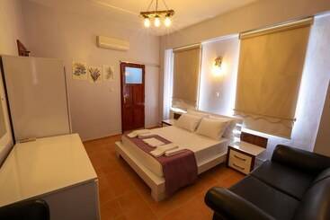 Cunda Pera Otel