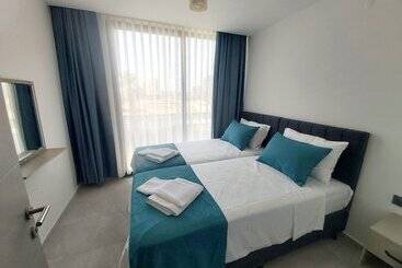 Ethica Suite Luxury Houses