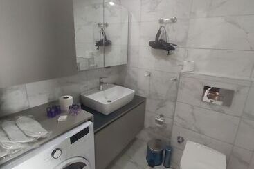 Ethica Suite Luxury Houses